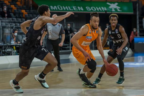 要求球员 要求球员