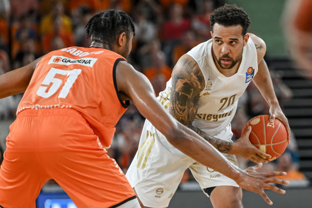 转了场上颓 转了场上颓