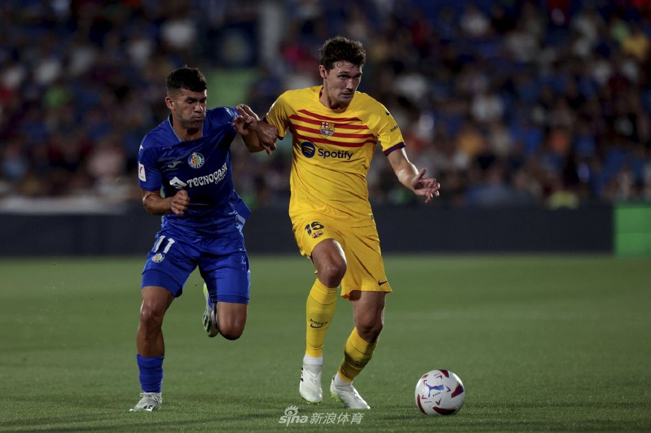 西甲联赛中 西甲联赛中